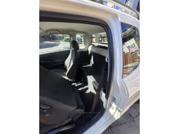 VOLKSWAGEN - SAVEIRO - 2014/2014 - Branca - R$ 50.000,00