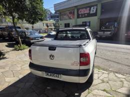 VOLKSWAGEN - SAVEIRO - 2014/2014 - Branca - R$ 50.000,00
