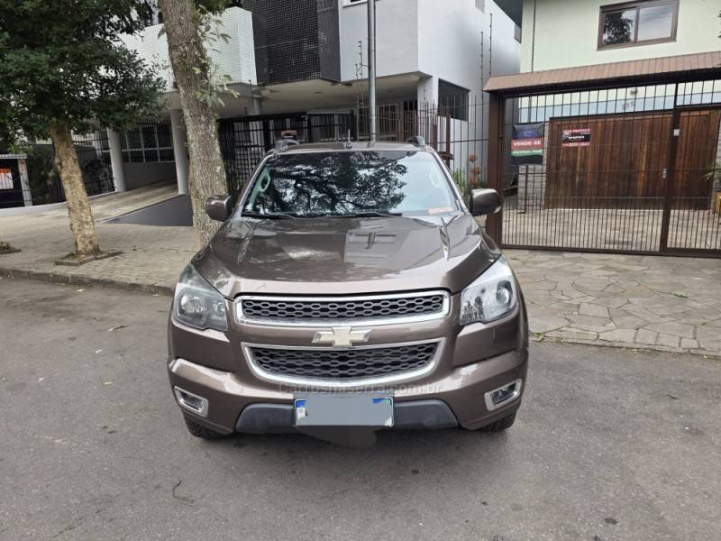 CHEVROLET - S10 - 2013/2013 - Marrom - R$ 110.000,00