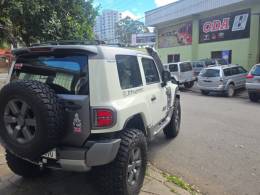 TROLLER - T4 - 2015/2015 - Branca - R$ 178.000,00