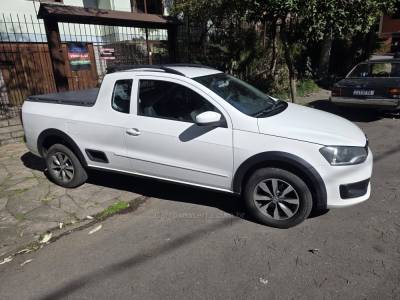 VOLKSWAGEN - SAVEIRO - 2014/2014 - Branca - R$ 50.000,00